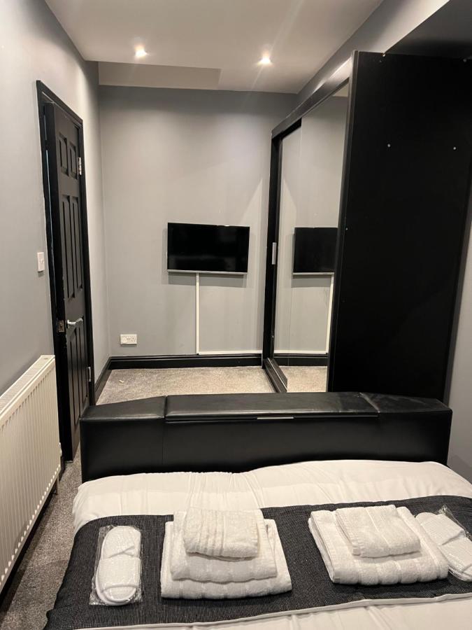 Boutique Blackpool 2 Bed Grey Apartment Sleeps 10 Εξωτερικό φωτογραφία